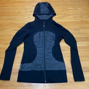 Women’s Lululemon Dri-fit Jacket Size: 6